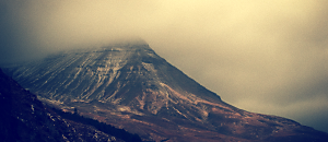 非典型瑜珈1 – 認識 Moncia 老師